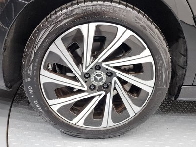 MERCEDES-BENZ E-CLASS - 6