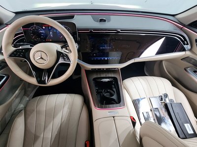 MERCEDES-BENZ E-CLASS - 5