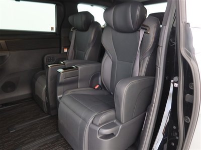 صورة مصغرة 12 لـ 2025 Toyota ALPHARD
