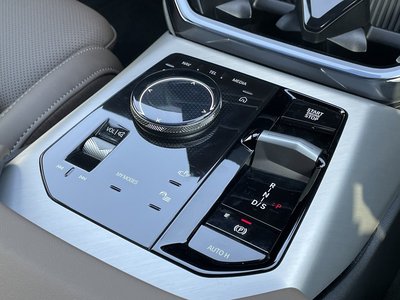 2025 BMW X3 — миниатюра 61