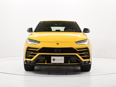 LAMBORGHINI URUS - 2