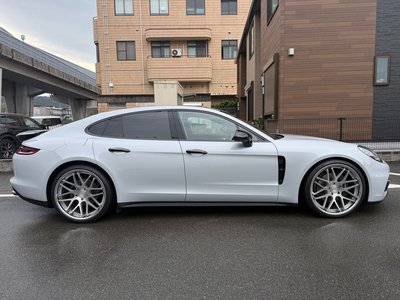 PORSCHE PANAMERA - 7