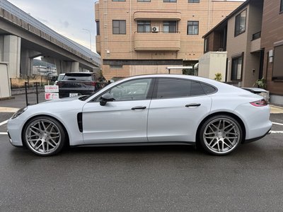 PORSCHE PANAMERA - 6