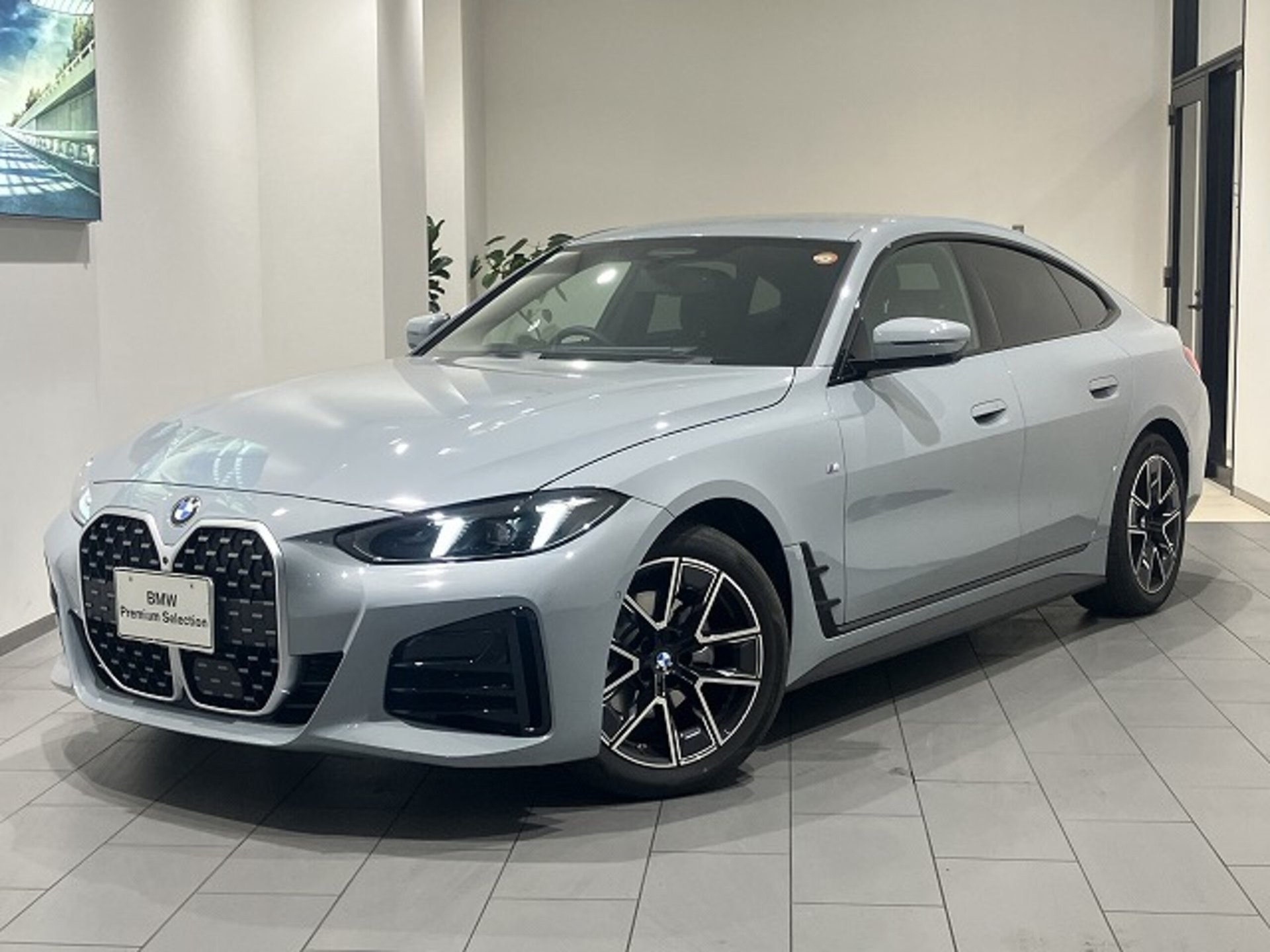 BMW 4 SERIES GRAN COUPE - View 1