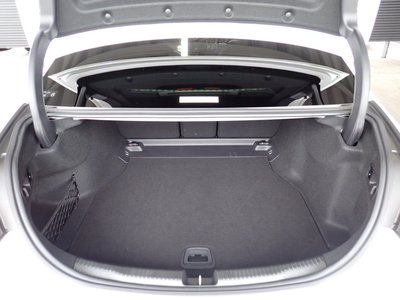 MERCEDES-BENZ C-CLASS - 9