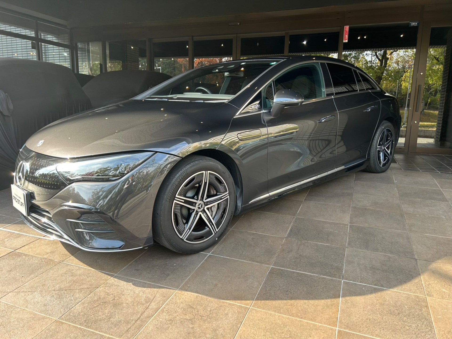 MERCEDES-BENZ EQE - View 1