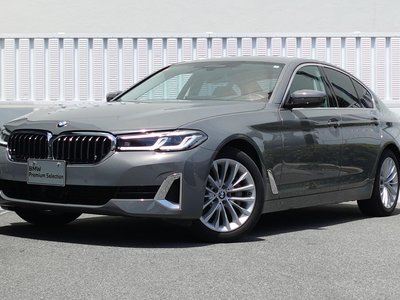 2021 BMW 5 SERIES 照片 1