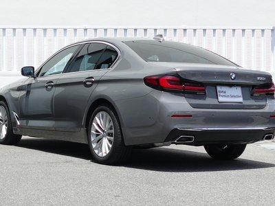 2021 BMW 5 SERIES thumbnail 14