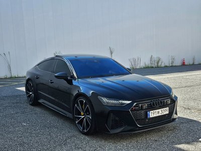 2021 AUDI RS7 照片 2