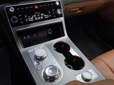 GENESIS GV80 - 9