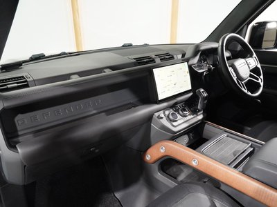 LAND ROVER DEFENDER 2022 thumbnail 41