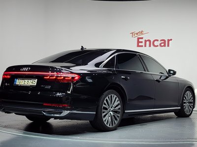 صورة 4 لـ 2021 AUDI A8