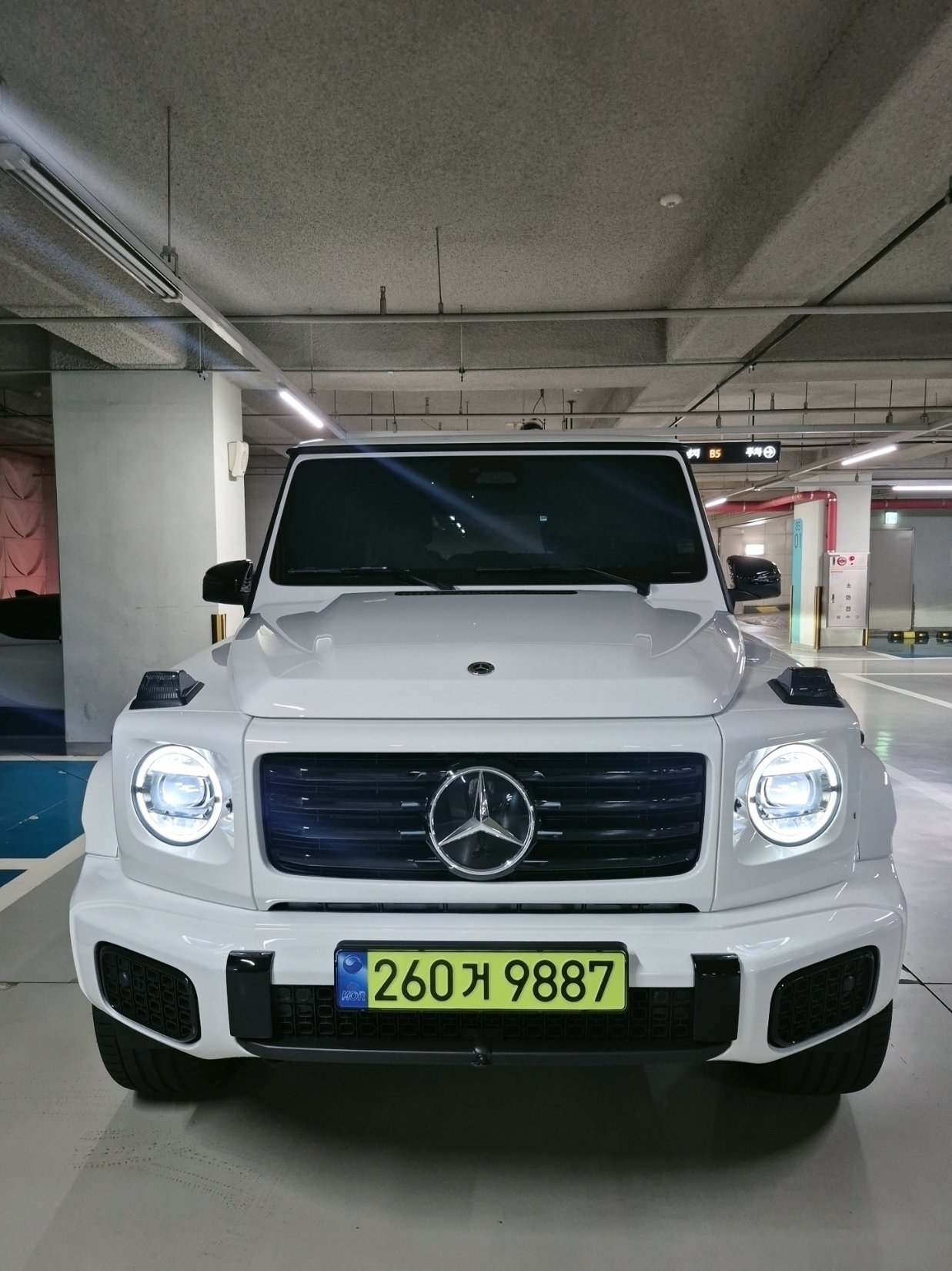 MERCEDES-BENZ G-CLASS - View 1
