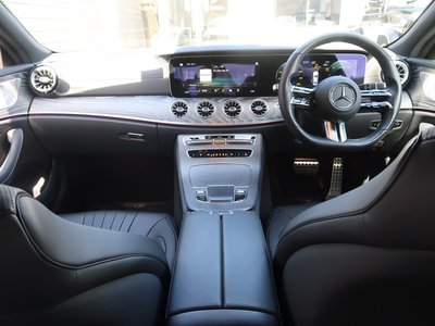 MERCEDES-BENZ CLS - 10