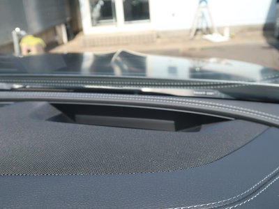 MERCEDES-BENZ CLS - 6