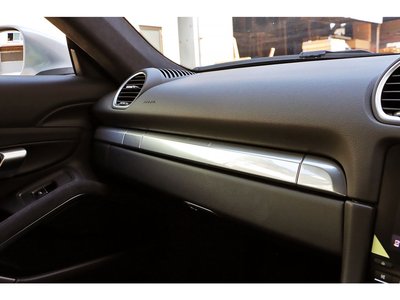 صورة مصغرة 47 لـ 2018 Porsche 718