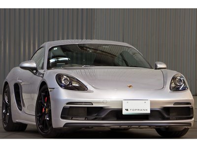 صورة 15 لـ 2018 Porsche 718