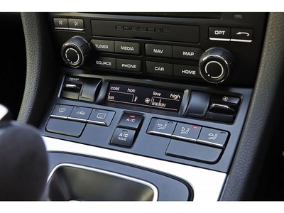 صورة مصغرة 44 لـ 2018 Porsche 718