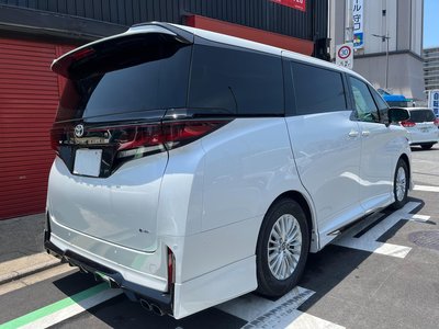TOYOTA VELLFIRE - 10