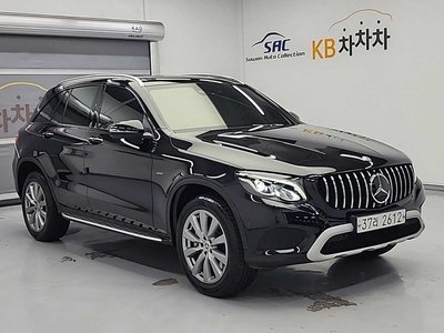 MERCEDES-BENZ GLC - 3