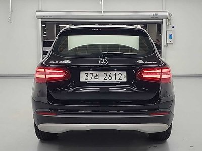 MERCEDES-BENZ GLC - 2