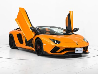 LAMBORGHINI AVENTADOR ROADSTER - 2