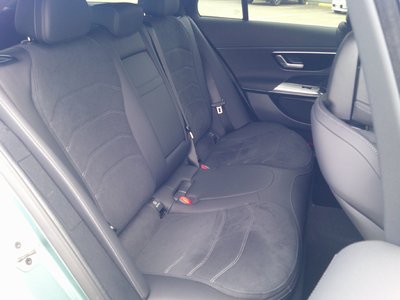 صورة مصغرة 22 لـ 2025 Mercedes-BENZ E-CLASS