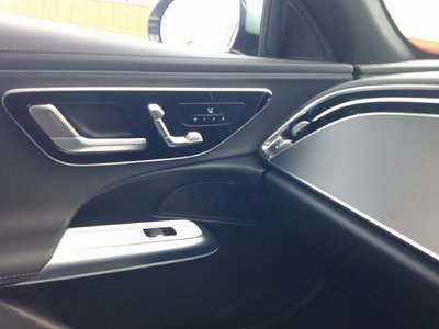 صورة مصغرة 14 لـ 2025 Mercedes-BENZ E-CLASS