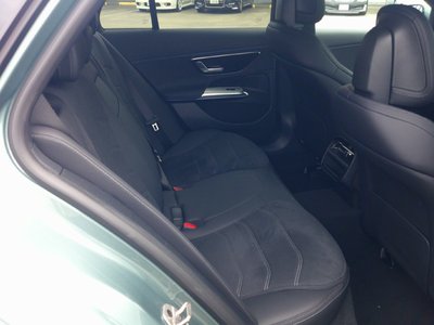 صورة مصغرة 21 لـ 2025 Mercedes-BENZ E-CLASS