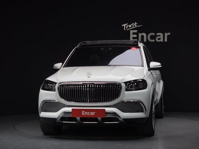 MERCEDES-BENZ GLS - 2