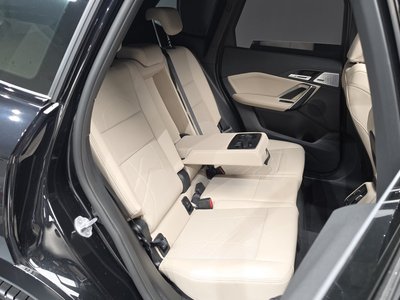 2025 BMW X1 缩略图 12