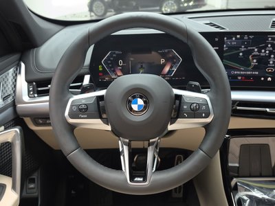 2025 BMW X1 缩略图 13