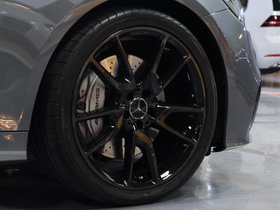 MERCEDES-BENZ E-CLASS AMG - 7