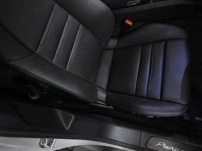 PORSCHE PANAMERA - 7