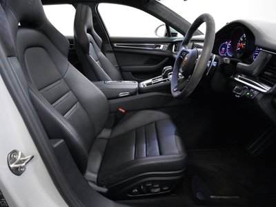 PORSCHE PANAMERA - 2