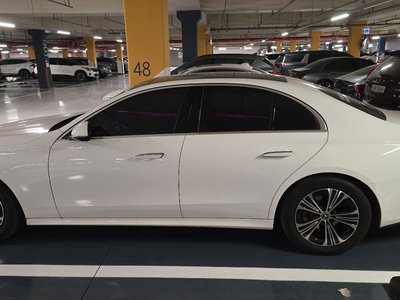 MERCEDES-BENZ E-CLASS - 5