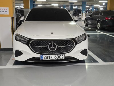 MERCEDES-BENZ E-CLASS - 4