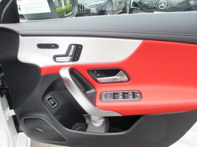 2025 Mercedes-BENZ CLA AMG — фото 9