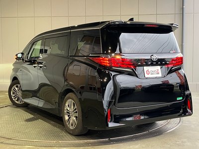 TOYOTA ALPHARD - 3