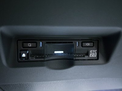 2025 Toyota ALPHARD — миниатюра 33