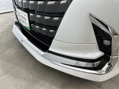 2025 Toyota ALPHARD — фото 8