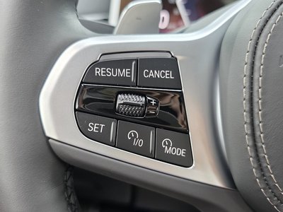 2025 BMW X5 thumbnail 25