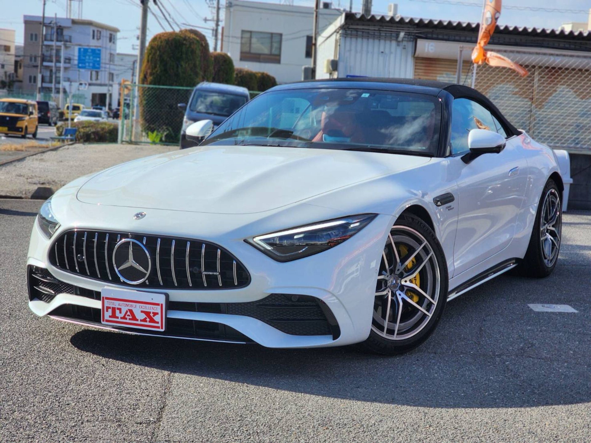 MERCEDES-BENZ SL AMG - View 1
