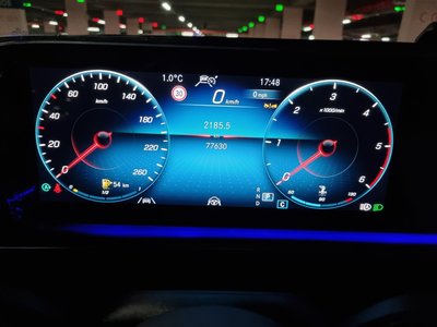 MERCEDES-BENZ GLE - 8