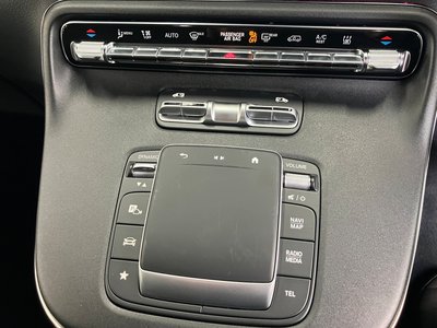 صورة مصغرة 33 لـ 2025 Mercedes-BENZ V-CLASS