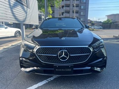 MERCEDES-BENZ E-CLASS - 4