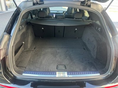 MERCEDES-BENZ E-CLASS - 10