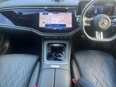 MERCEDES-BENZ E-CLASS - 8