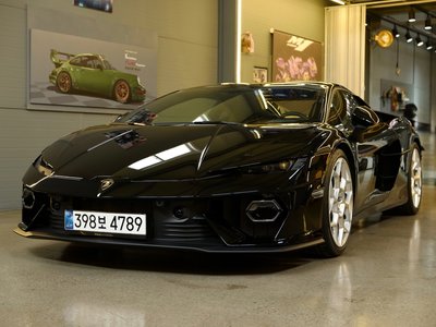 LAMBORGHINI TEMERARIO - 1