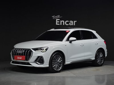 AUDI Q3 - 1